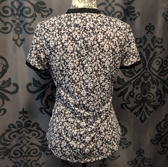 Adidas Black and White Floral V Neck Ringer Polo Athletic Golf Tee - Picture 3 of 3